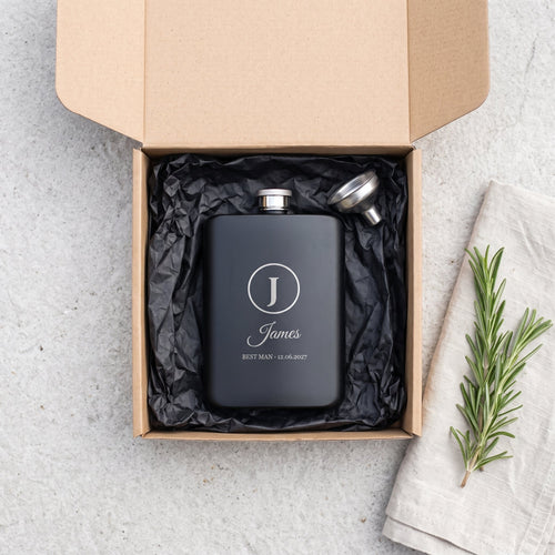 Personalised engraved black hip flask 2